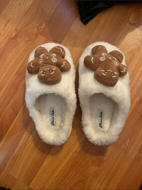 Gingerbread Moon Cake Slippers  Size S (5-6)